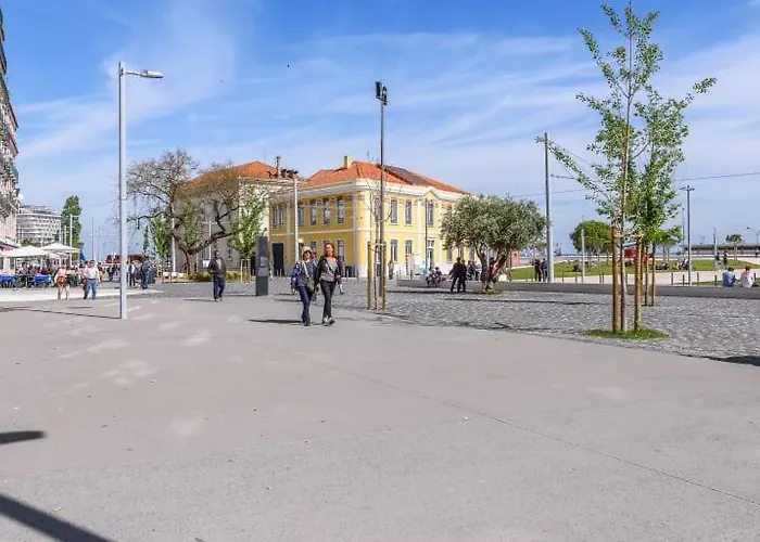 Апартаменти Guestready - Modernity And Comfort At Downtown *